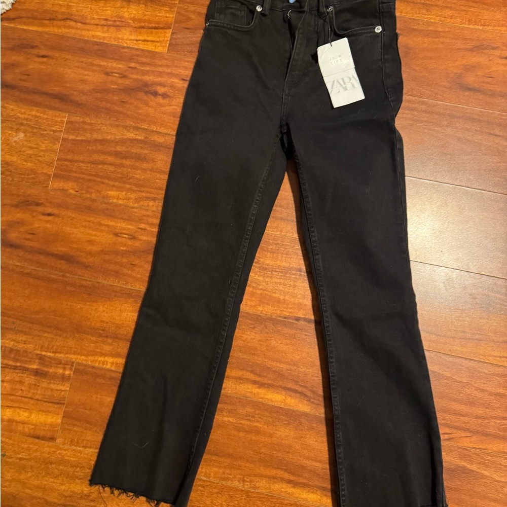Zara Black Straight Leg Women's Jeans